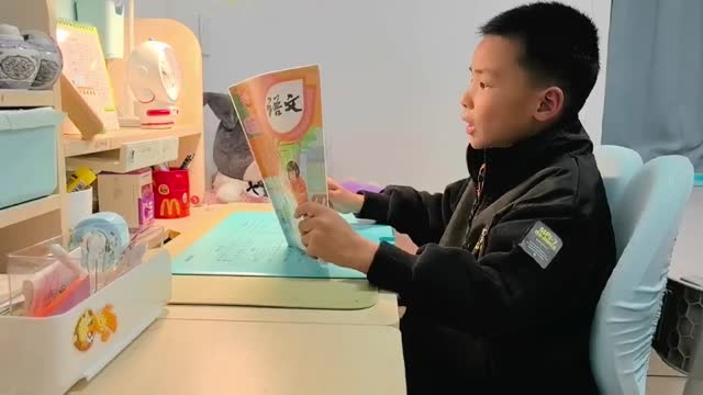 邵梓睿的视频