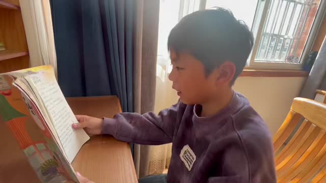 吴易轩的视频