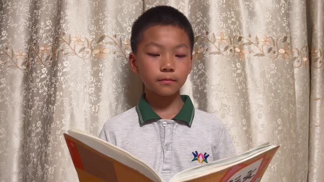 吕当之的视频
